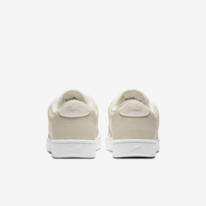 COURT VINTAGE PREMIUM